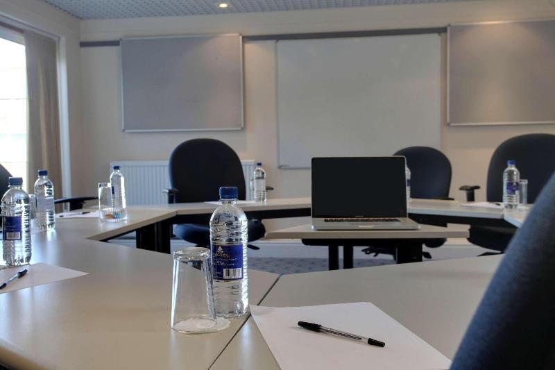 Best Western Marks Tey Hotel - Toplantı