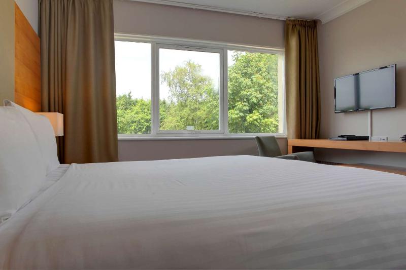 Best Western Marks Tey Hotel - Oda