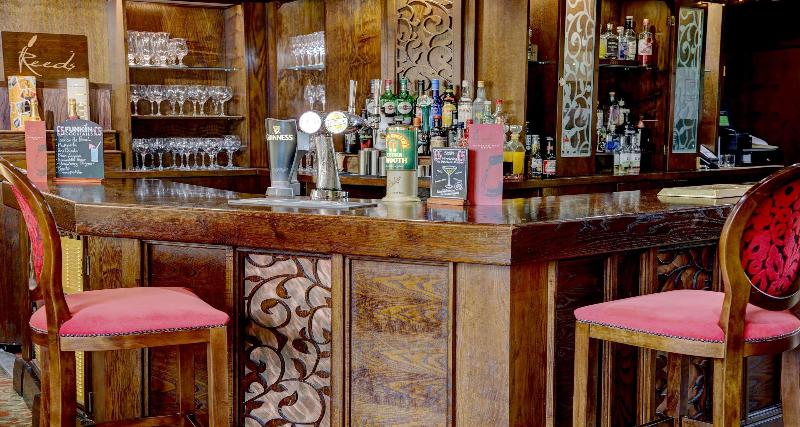 Best Western Pastures Hotel - Bar