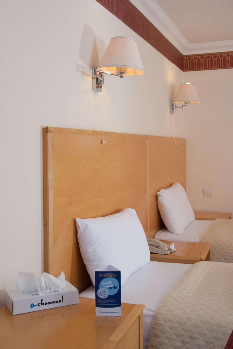 Best Western Priory Hotel - Oda