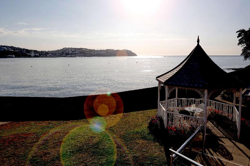 Livermead Cliff Hotel - Genel