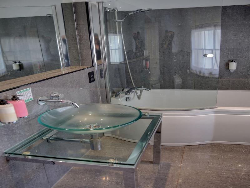 Best Western Henbury Lodge Hotel - Oda