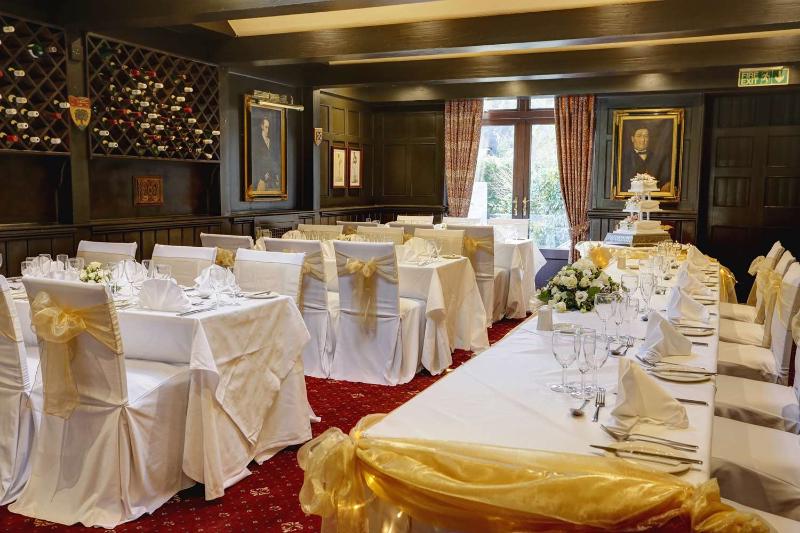 Old Tollgate Hotel - Genel