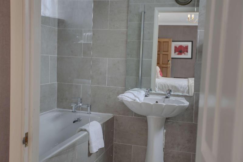 Best Western Weston Hall Hotel - Oda