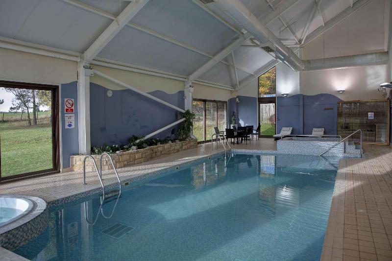 Derwent Manor Hotel - Havuz
