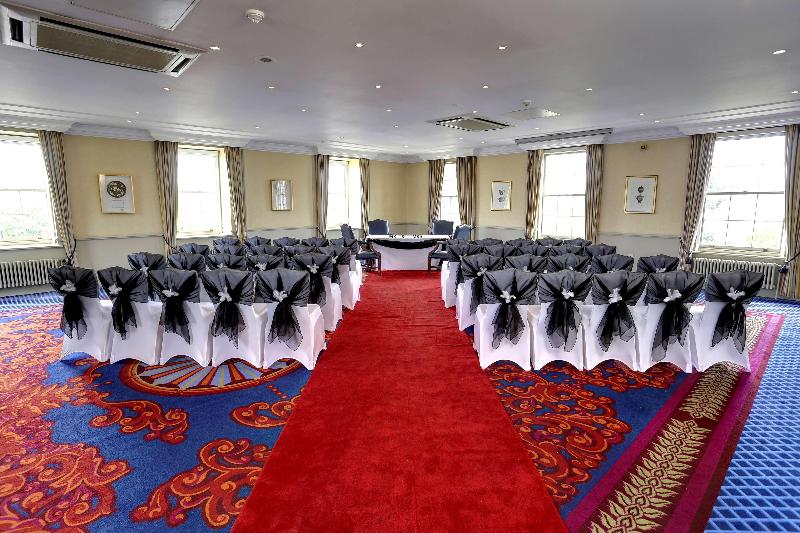 DoubleTree by Hilton Stoke-on-Trent - Toplantı