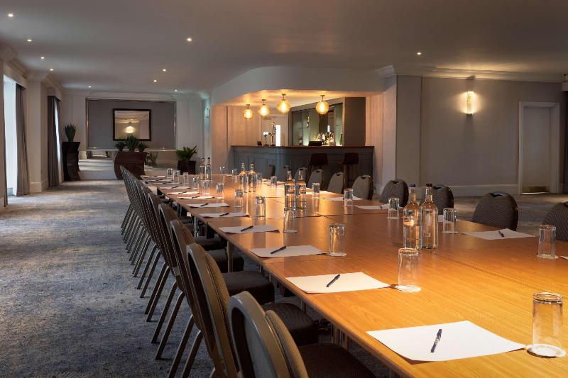 DoubleTree by Hilton Stoke-on-Trent - Genel