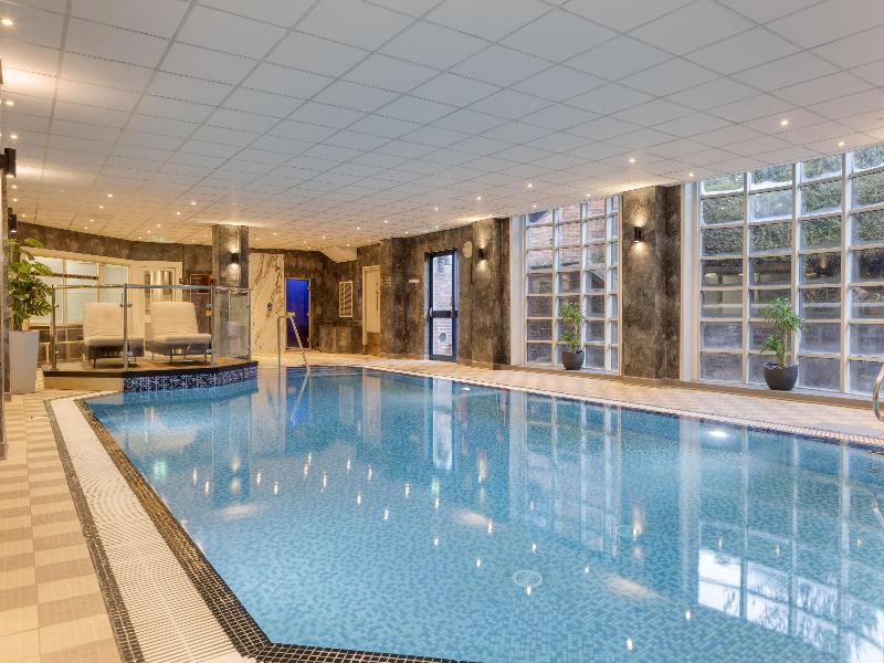 DoubleTree by Hilton Stoke-on-Trent - Havuz