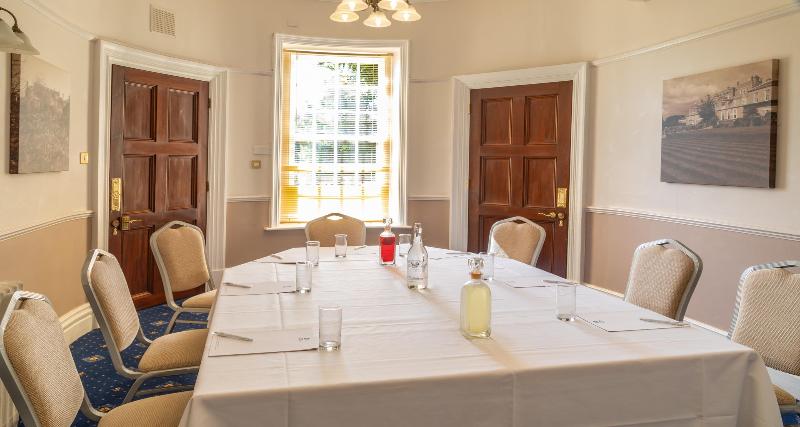 Best Western Chilworth Manor Hotel - Toplantı