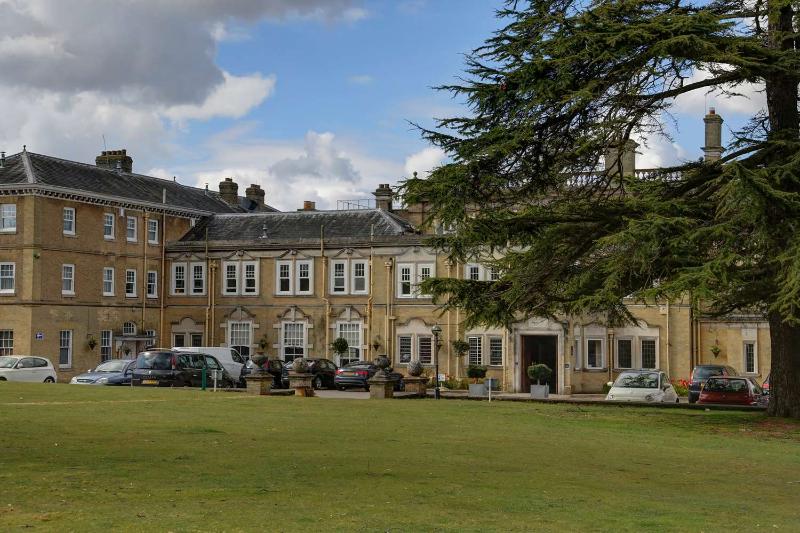 Best Western Chilworth Manor Hotel - Genel