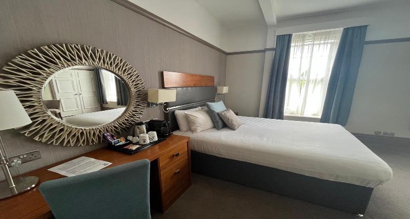 Best Western Chilworth Manor Hotel - Oda