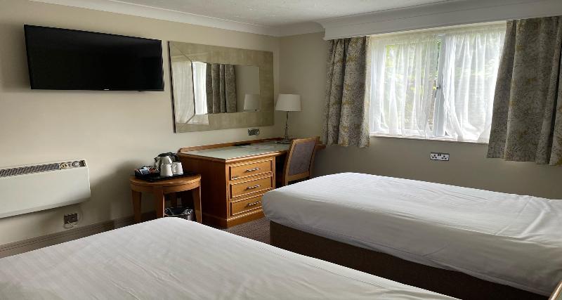 Best Western Chilworth Manor Hotel - Oda