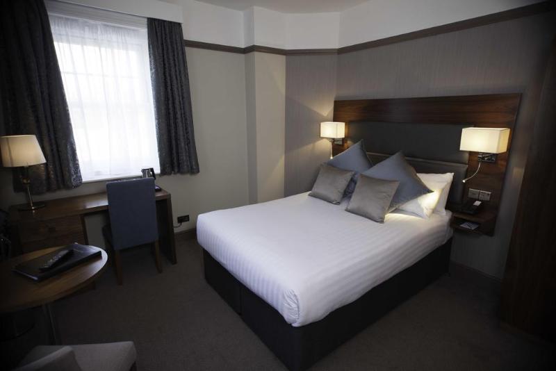 Best Western Chilworth Manor Hotel - Oda