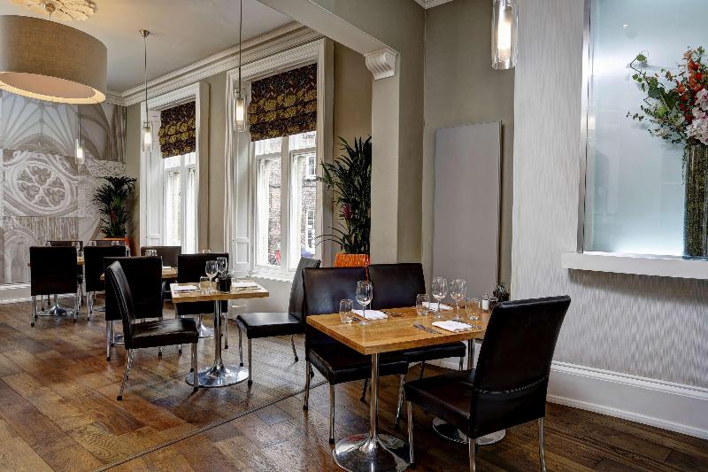 Dean Court Hotel - Restoran