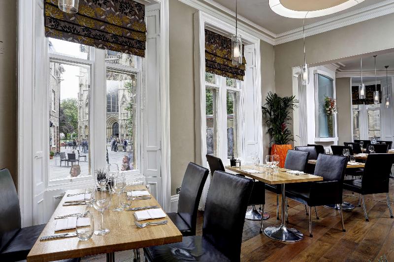 Dean Court Hotel - Restoran