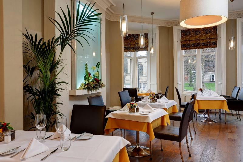 Dean Court Hotel - Restoran