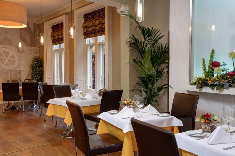 Dean Court Hotel - Restoran