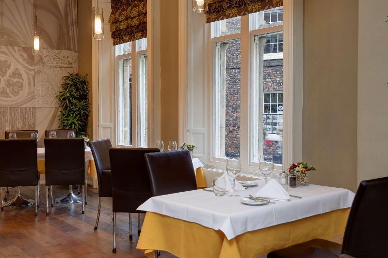 Dean Court Hotel - Restoran
