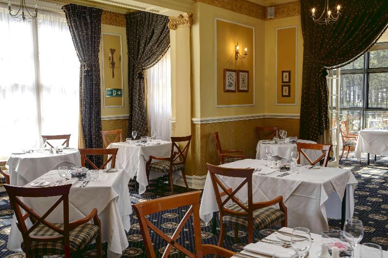 Le Strange Arms Hotel - Restoran