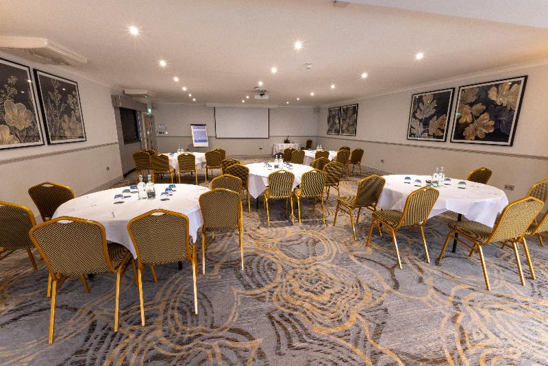 Crowne Plaza East Midlands Airport - Toplantı