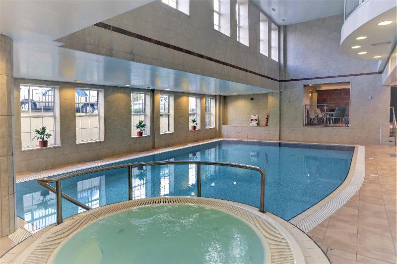 Crowne Plaza East Midlands Airport - Havuz