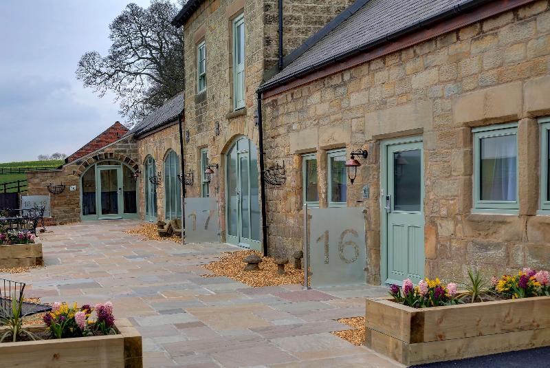Rogerthorpe Manor Hotel - Genel