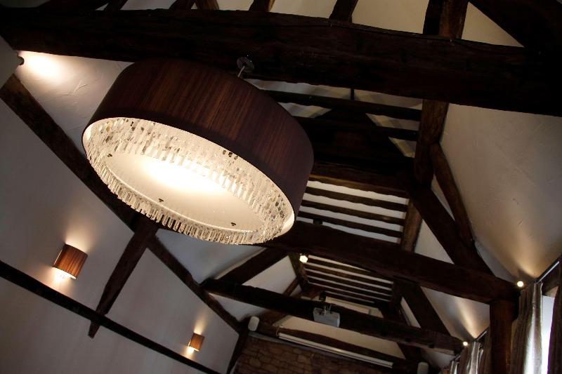 Lion Hotel - Genel