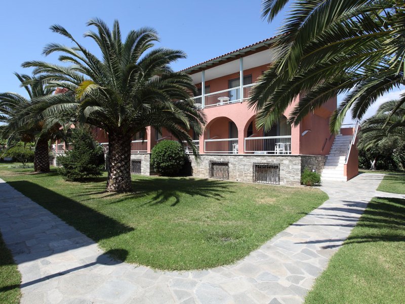Hanioti Village - Genel