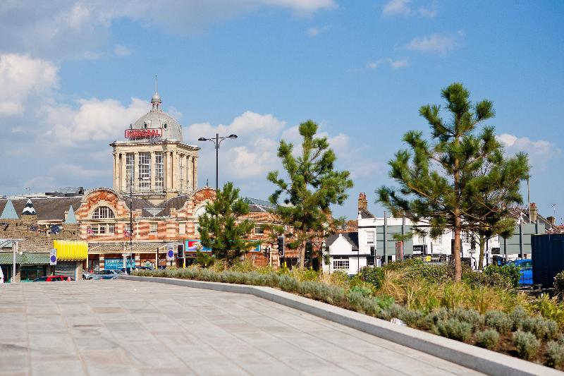 Holiday Inn Southend - Genel