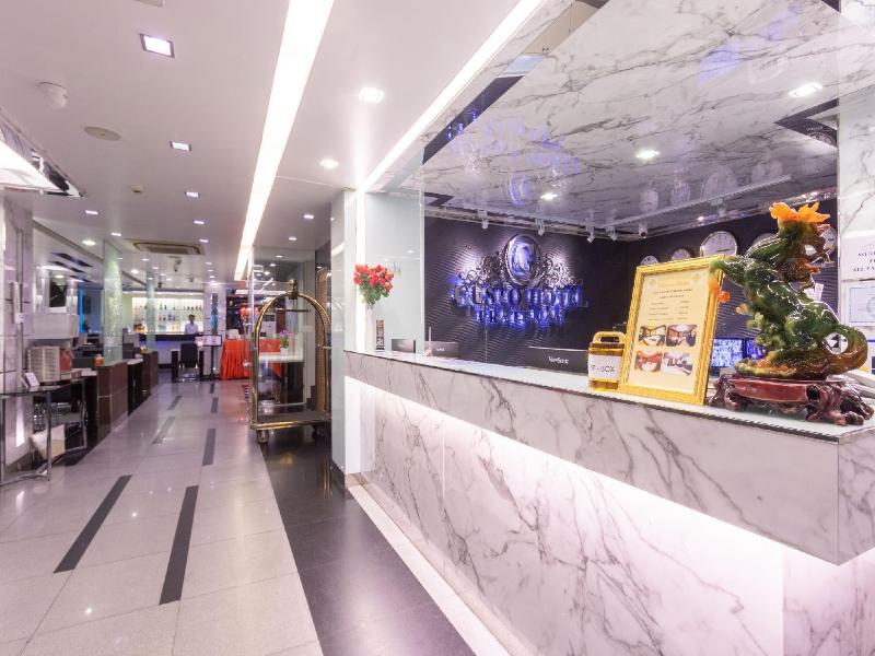 Gusto Hotel Pratunam - Lobi