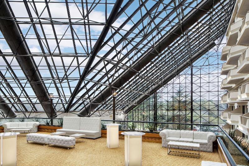 DoubleTree by Hilton Hotel Newark Airport - Lobi