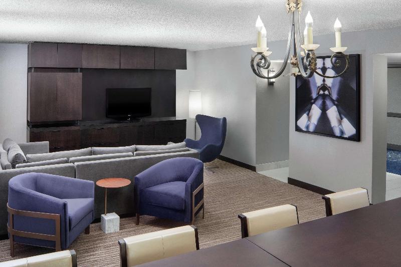 DoubleTree by Hilton Hotel Newark Airport - Lobi