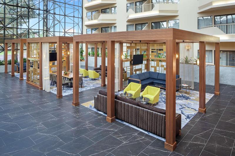 DoubleTree by Hilton Hotel Newark Airport - Lobi