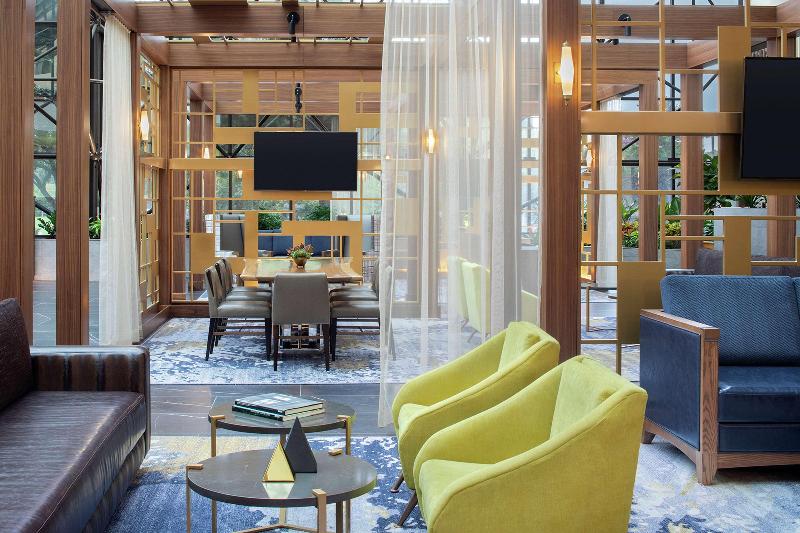 DoubleTree by Hilton Hotel Newark Airport - Lobi