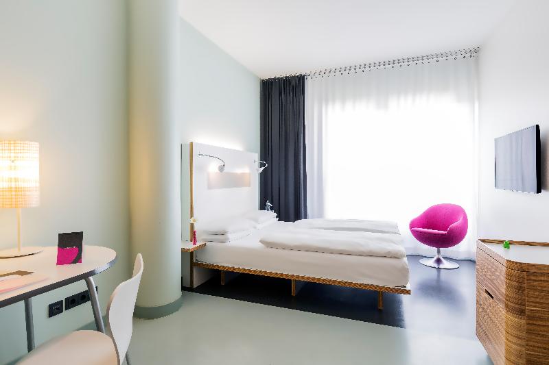 Ku'Damm 101 Hotel - Oda