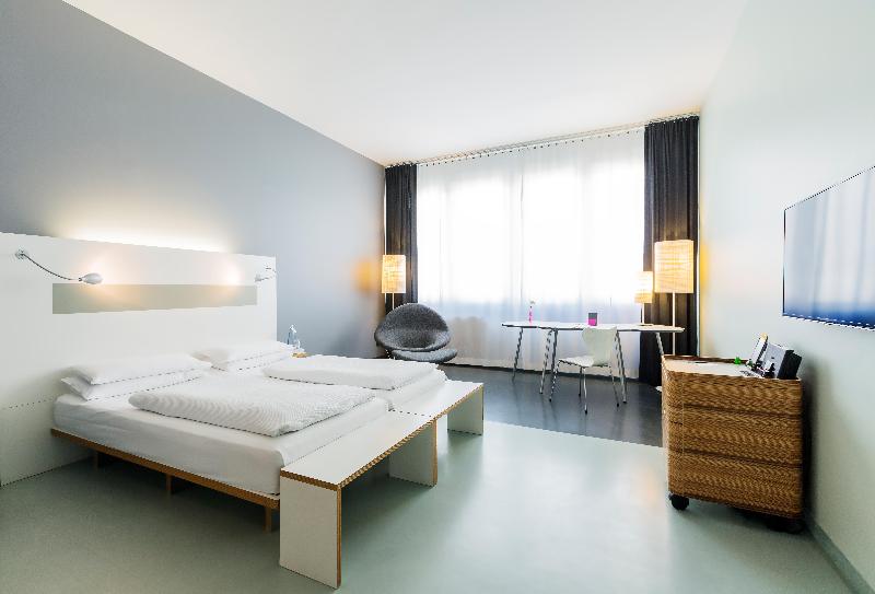 Ku'Damm 101 Hotel - Oda