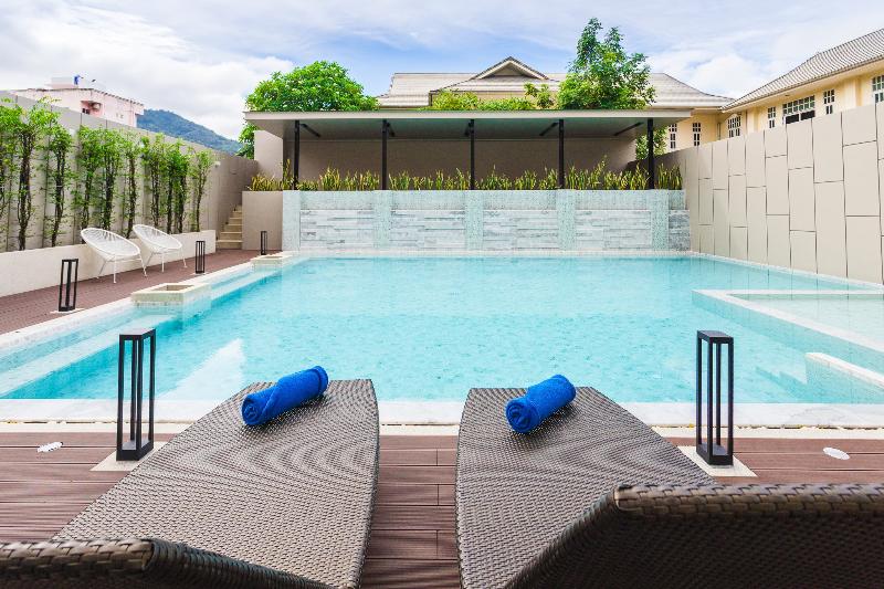 Patong Bay Residence - Havuz