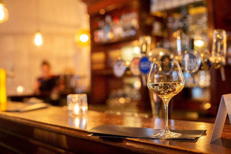 Golden Tulip Hotel West-Ende - Bar