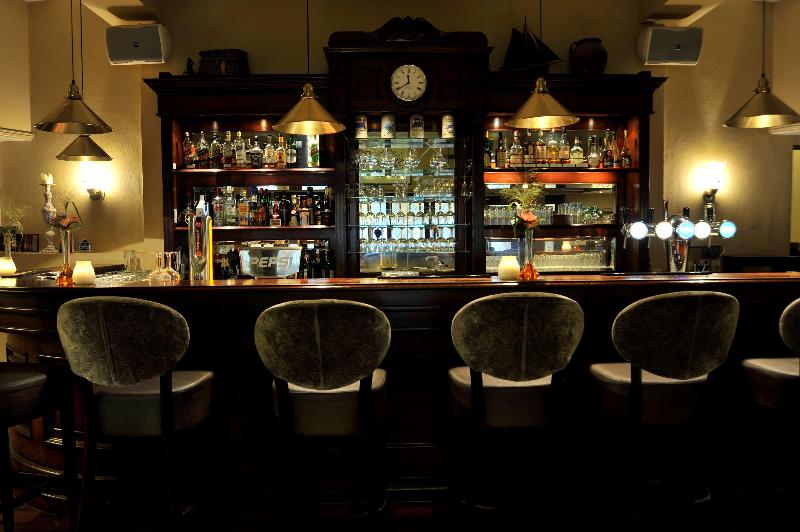 Golden Tulip Hotel West-Ende - Bar