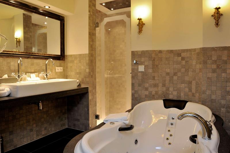 Golden Tulip Hotel West-Ende - Oda