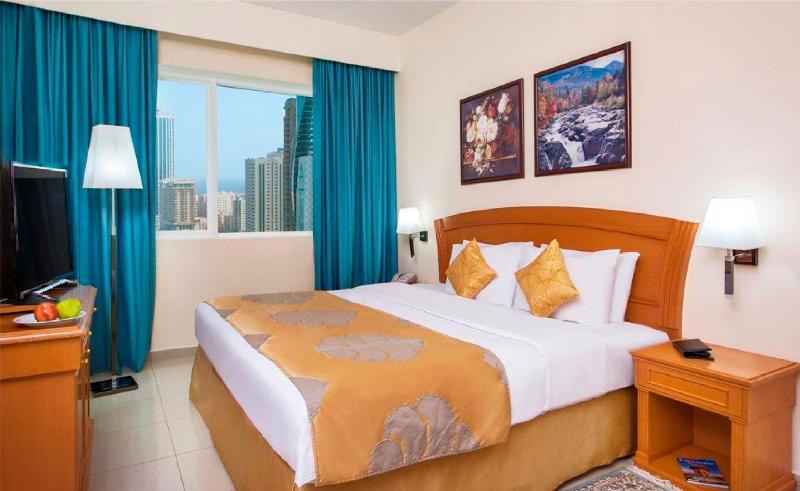 Golden Tulip Sharjah - Oda
