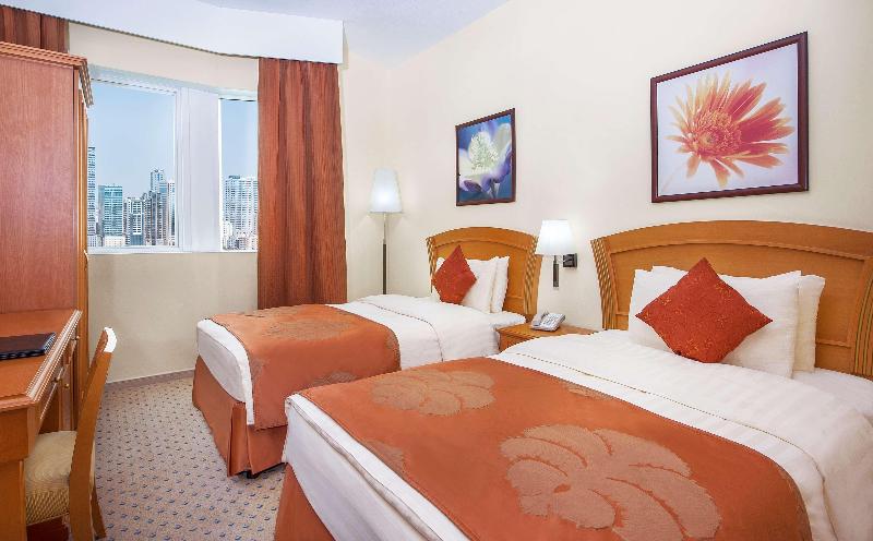 Golden Tulip Sharjah - Oda