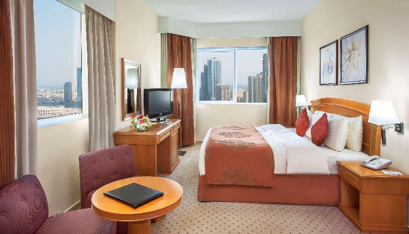 Golden Tulip Sharjah - Oda