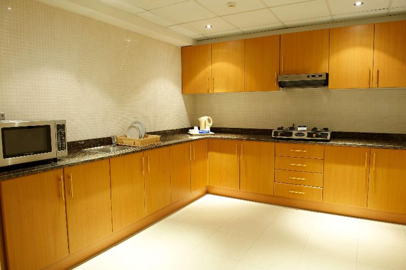 Golden Tulip Sharjah - Oda