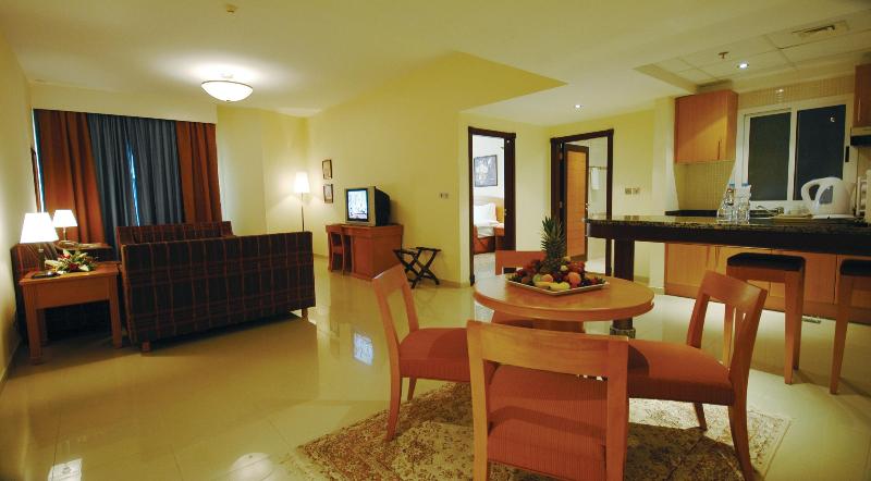 Golden Tulip Sharjah - Oda