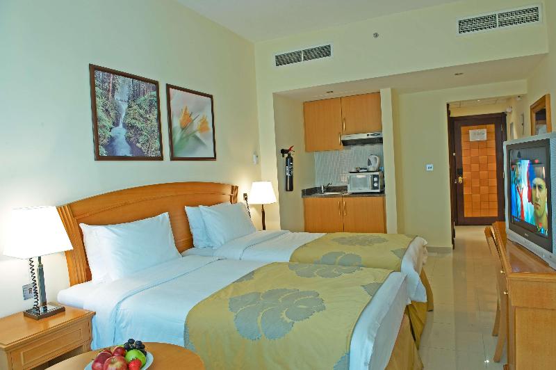 Golden Tulip Sharjah - Oda