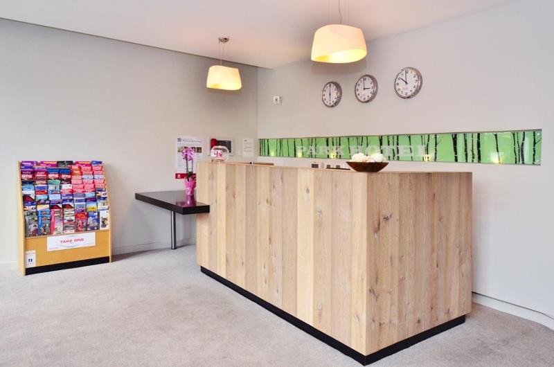 Axiom Park Hotel - Lobi