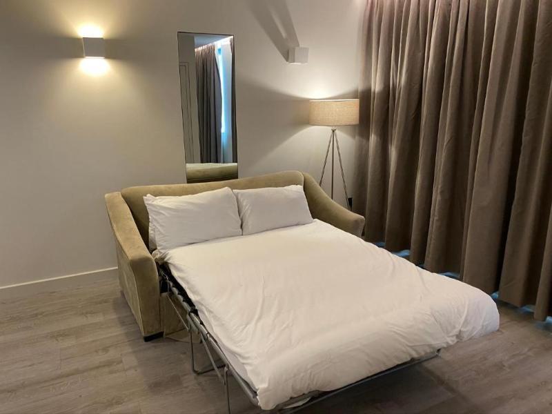 Axiom Park Hotel - Oda
