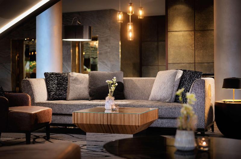 Hyatt Regency Cologne - Lobi