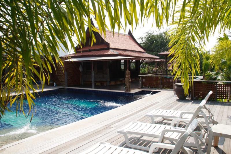 Inrawadee Resort - Genel